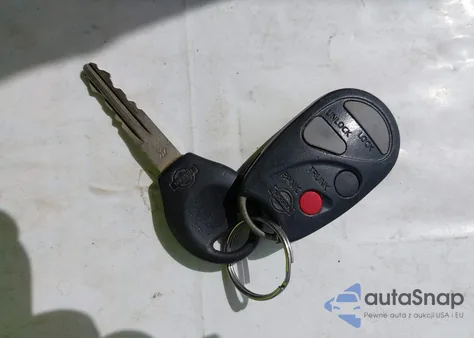 2000 Nissan Sentra Gxe/Xe из США, поврежденный, VIN 3N1CB51D2YL320511